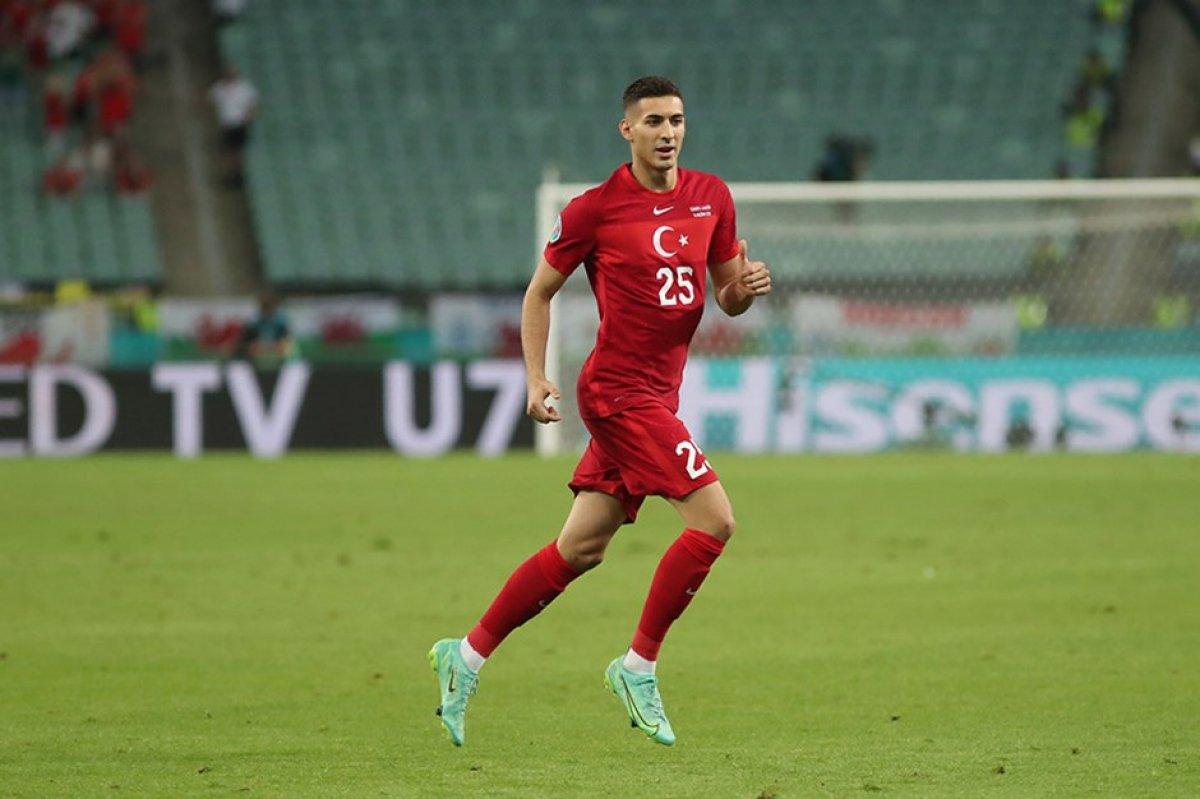 Galatasaray’a Sevilla’dan Mert Müldür darbesi