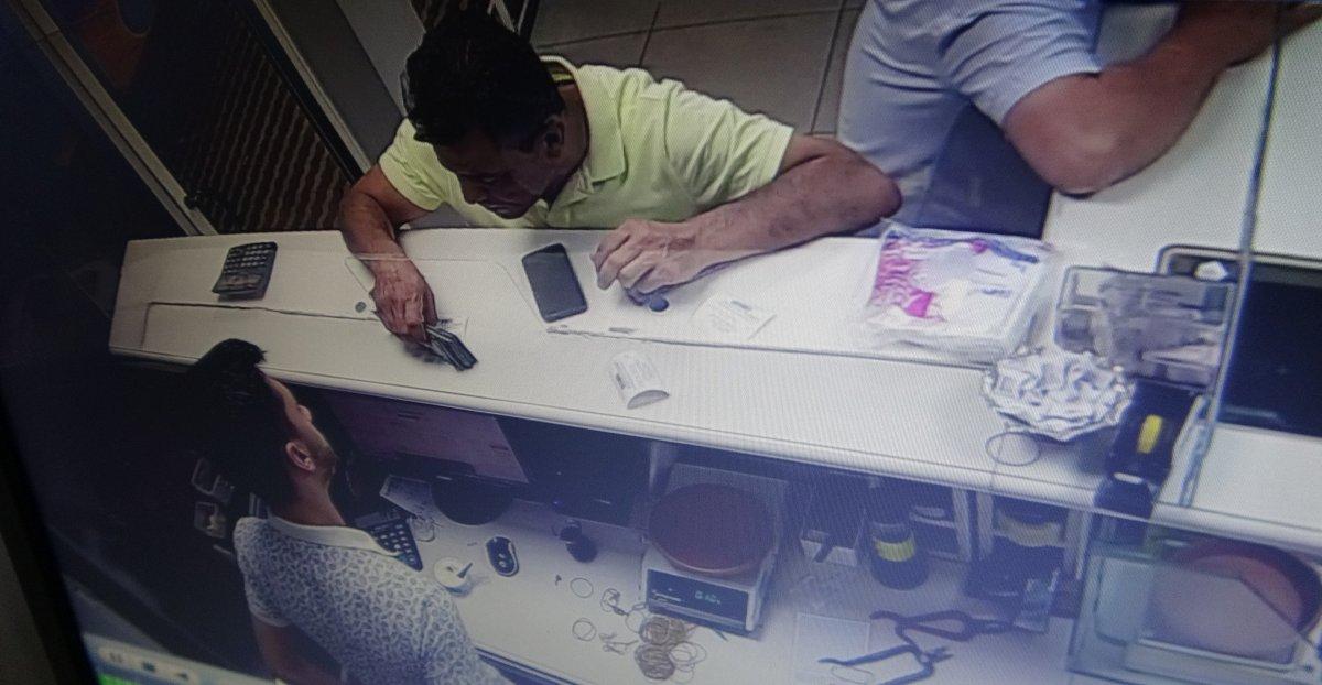 Gaziantep’te yanlış hesap: 30 bin lira fazladan verdi