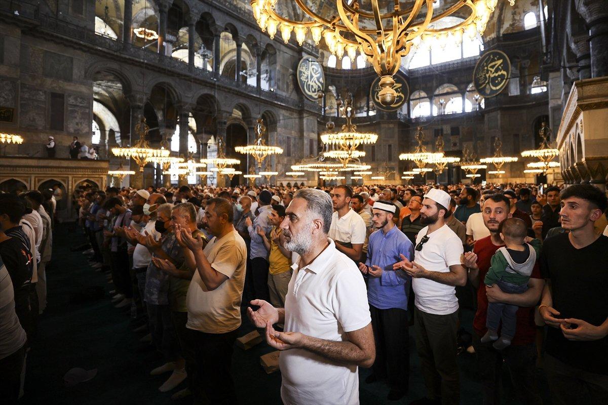 Ayasofya Camii'nde 251 şehit anıldı