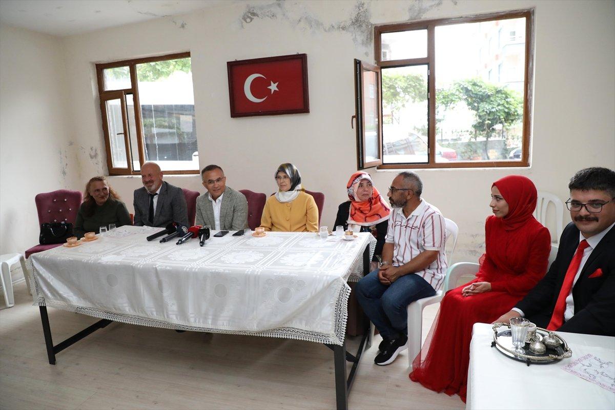 Rize Valisi Kemal Çeber, muhabire kız istedi