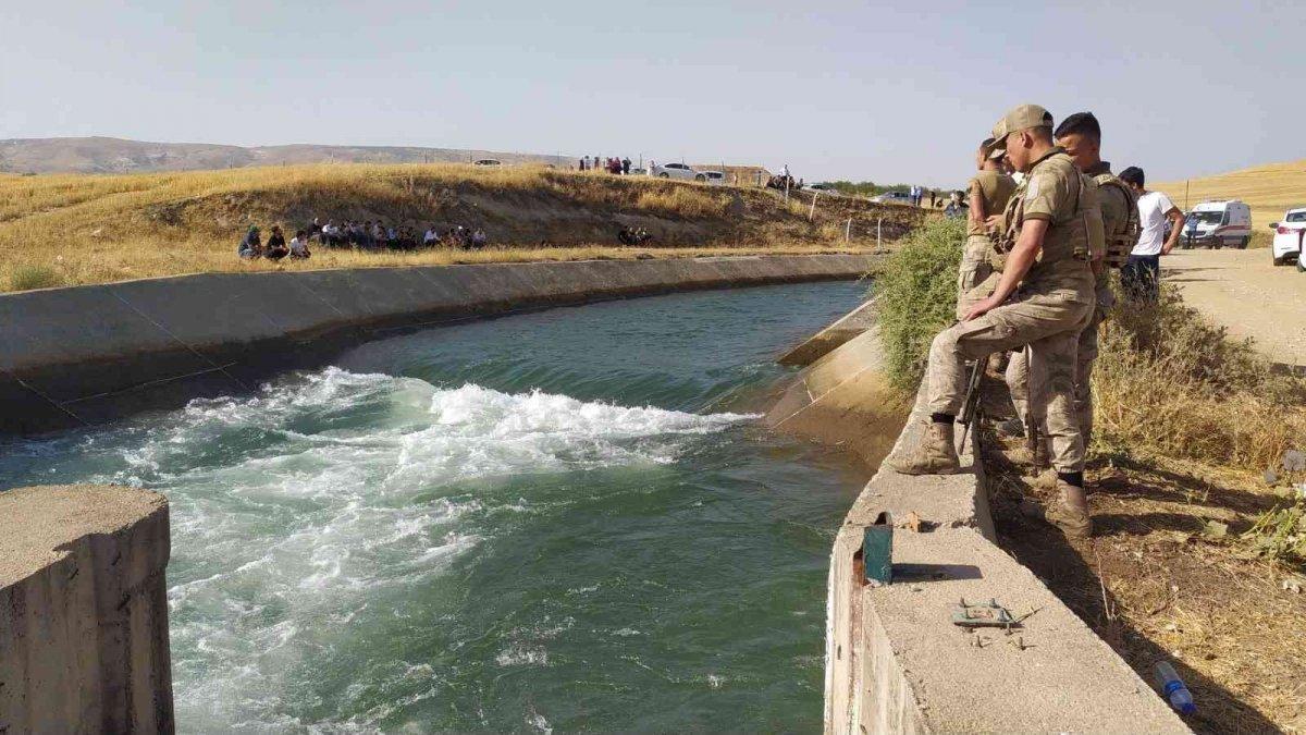 Diyarbakır'da serinlemek için girdiği sulama kanalında boğuldu