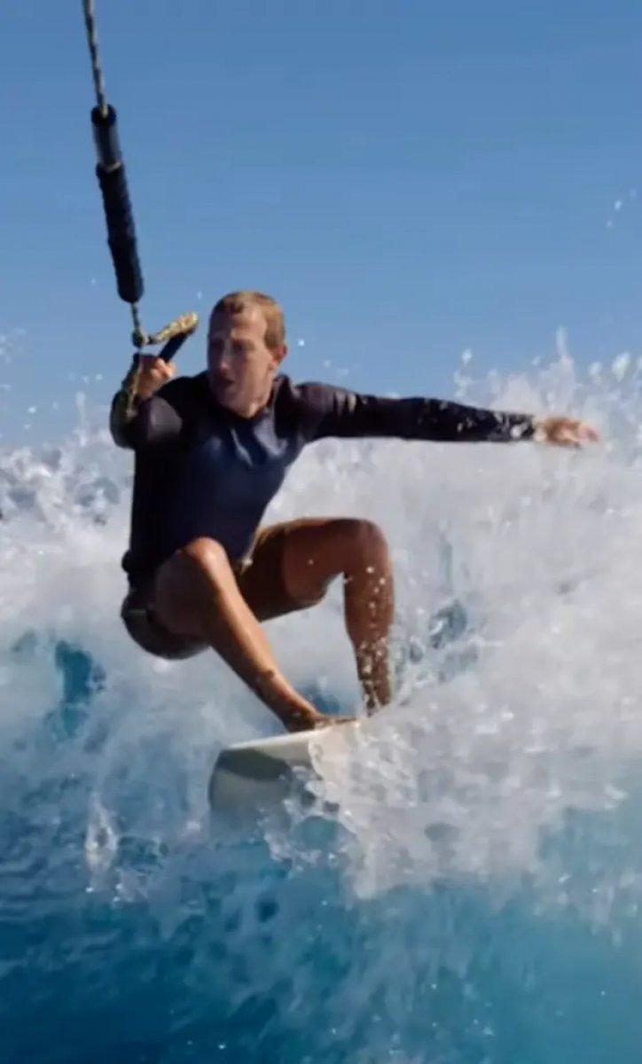 Mark Zuckerberg, su kayağı yaptı