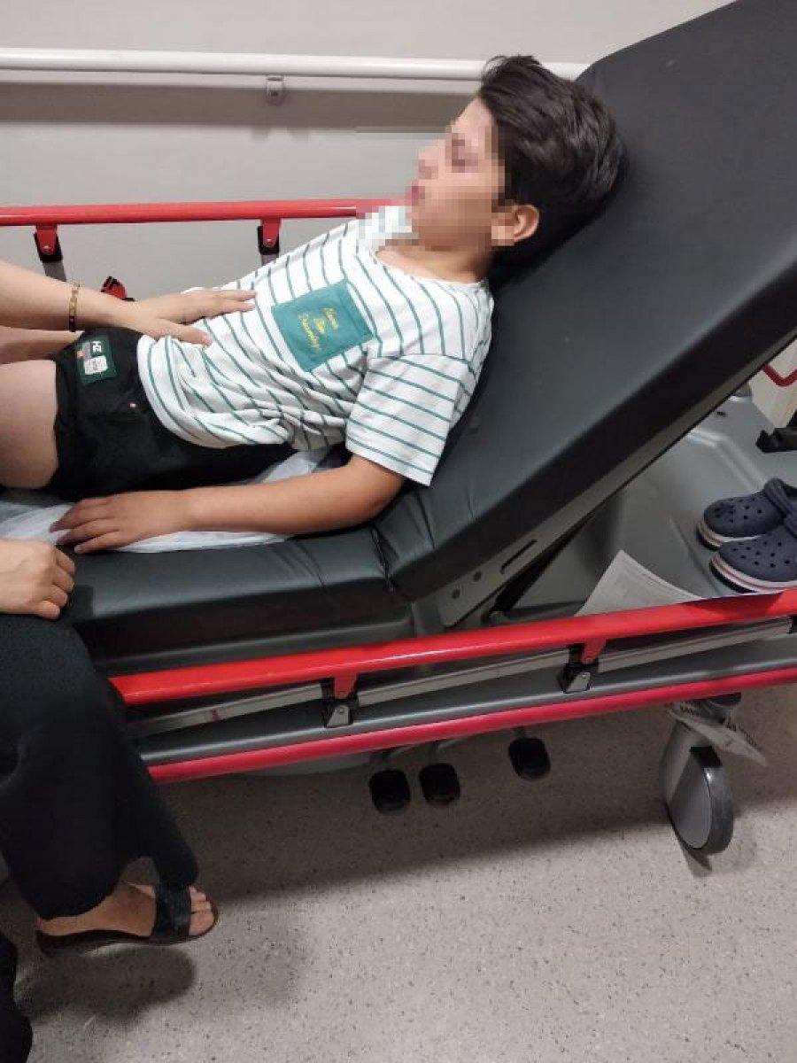 Adana'da video izleyip ses bombası yapan çocuk, gözünden yaralandı