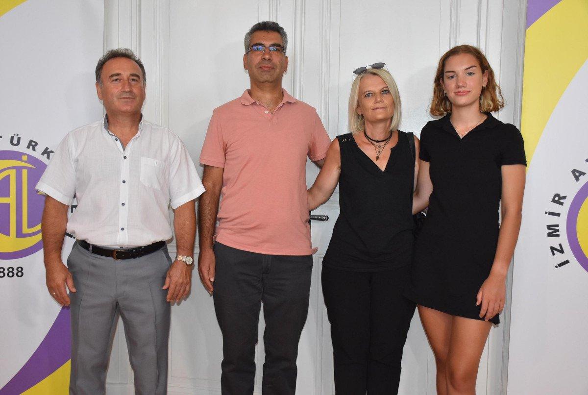 AYT eşit ağırlık birincisi İzmir’den çıktı