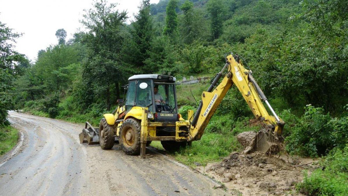 Ordu'da heyelan: 4 ev hasar gördü