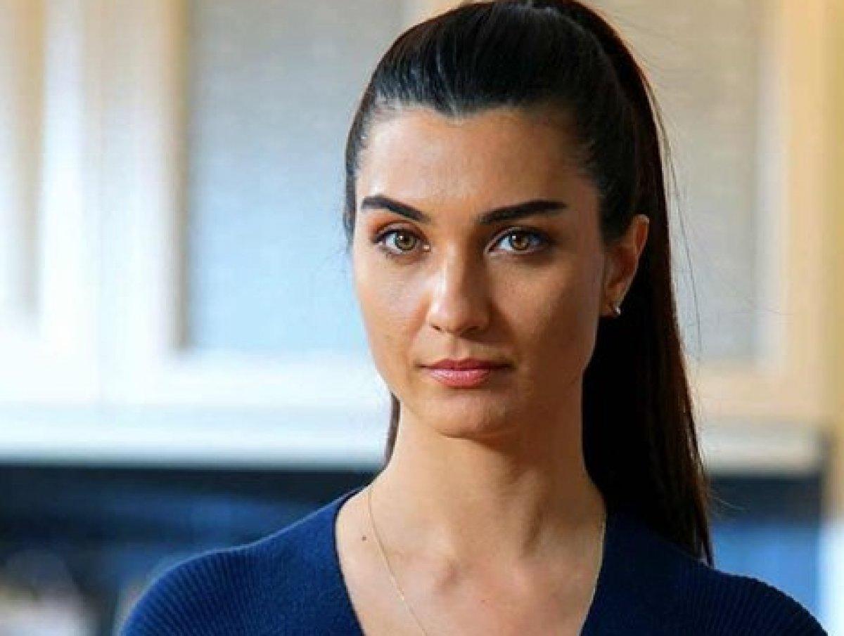 Murat Boz, Tuba Büyüküstün ile aşk iddialarını yalanladı