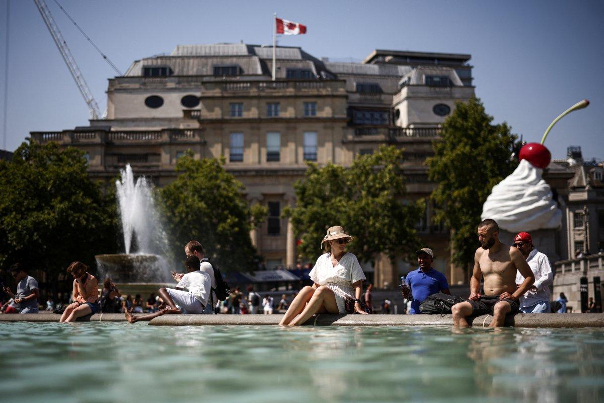 İngiltere'de tarihin en sıcak gününü yaşanıyor