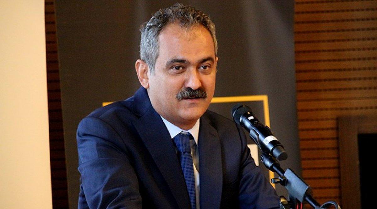 Bakan Mahmut Özer’in kaleminden Türkiye'de Eğitimi Yeniden Düşünmek kitabı