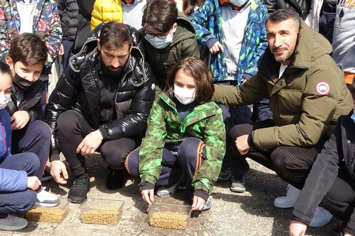 Mehmet Topal futbolu bıraktı