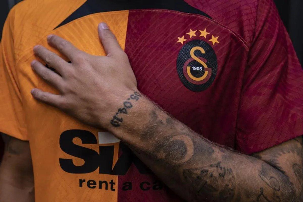 Haris Seferovic'in ay-yıldızlı dövmesinin sırrı