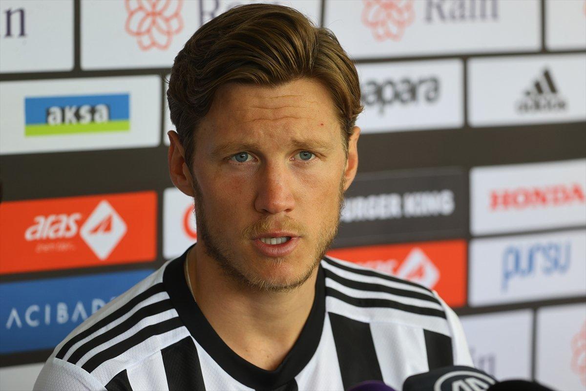 Weghorst: Mario Gomez'le kıyaslanmak istemiyorum