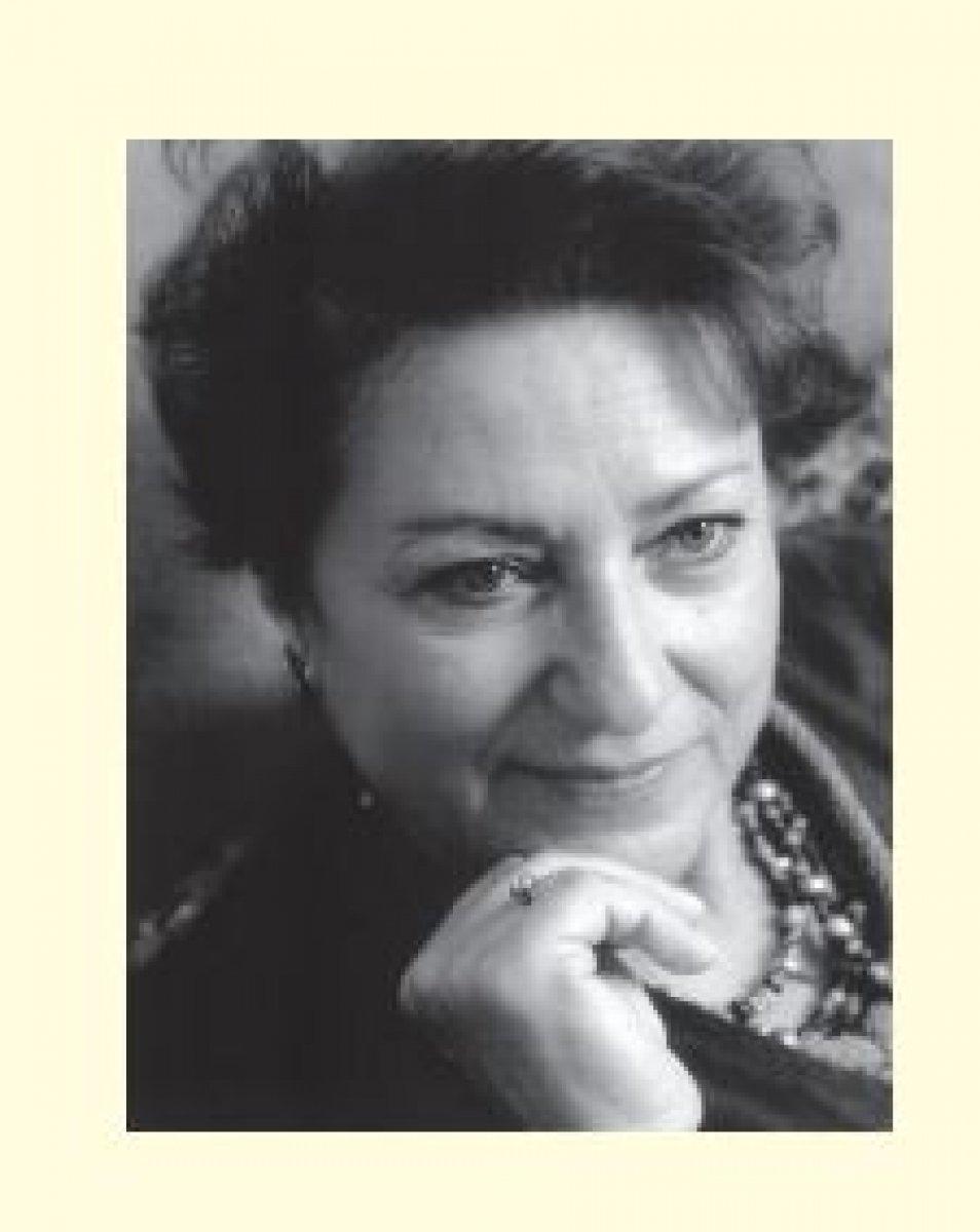 Ahmed Arif'e prangaları eskiten yazar: Leyla Erbil