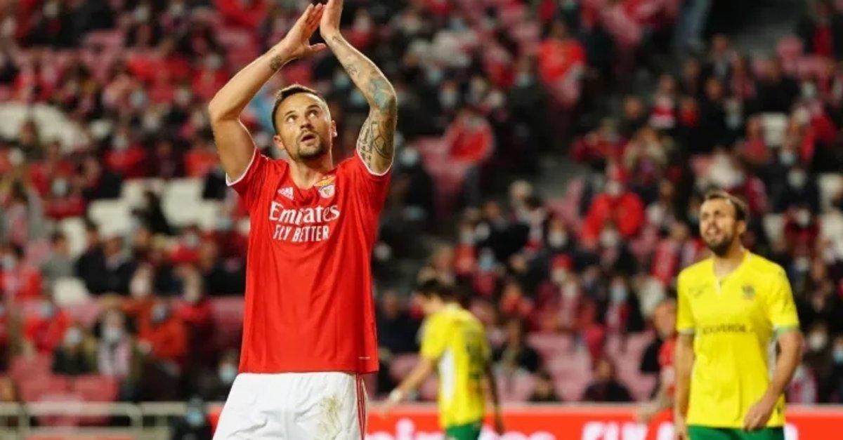 Haris Seferovic kimdir, nereli ve kaç yaşında? Haris Seferovic hangi takımlarda oynadı?