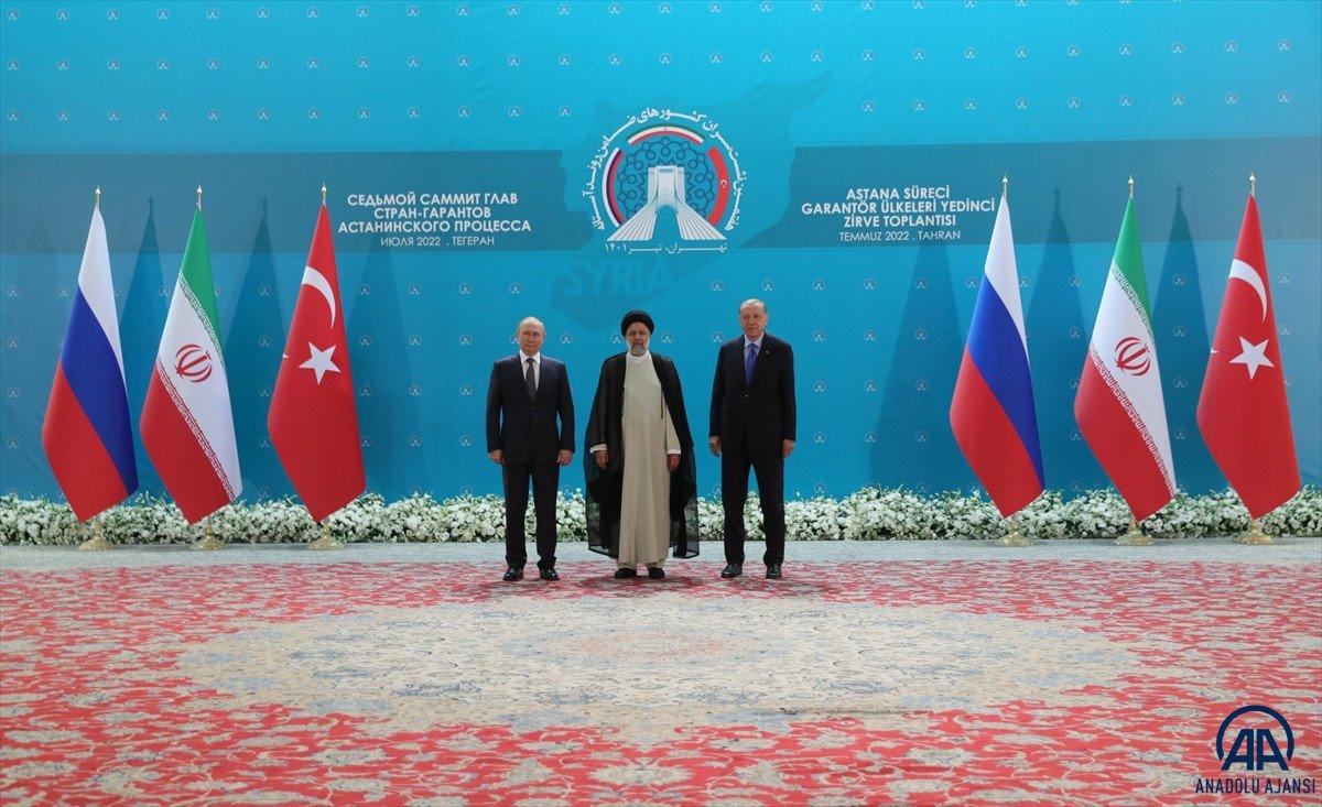 Tahran'da üçlü zirve