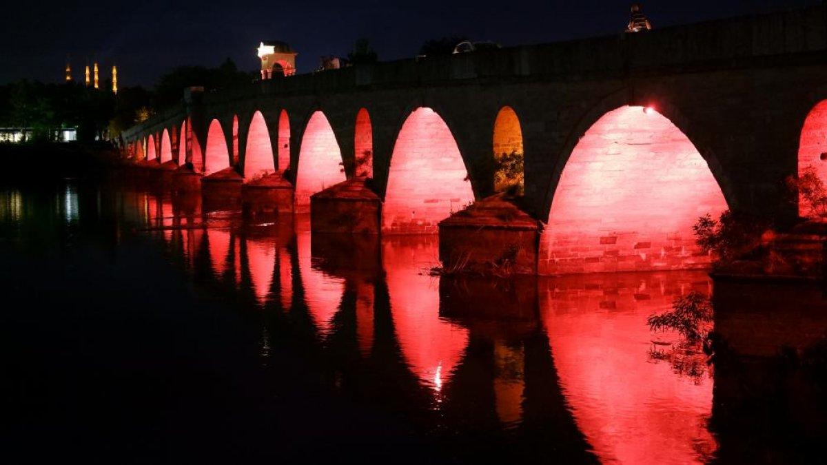 Meriç Nehri'nde gün batımında oluşan kartpostallık görüntüler hayran bıraktı