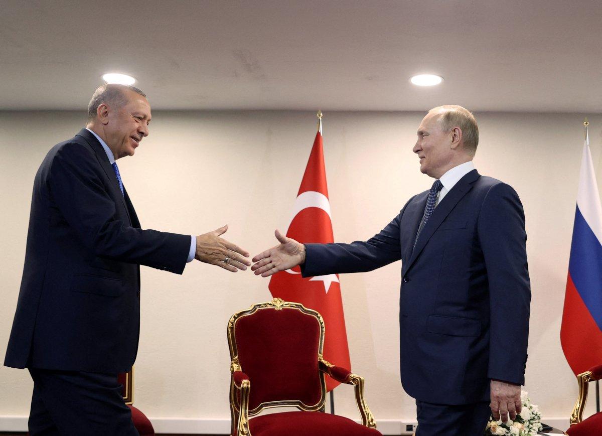 Cumhurbaşkanı Erdoğan'ın Putin'i bekletmesi, geniş yankı uyandırdı