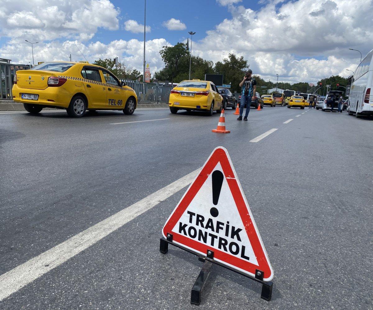 Emniyet kemerinden cezayı yedi: Allah'tan gelen sorunumuz var dedi