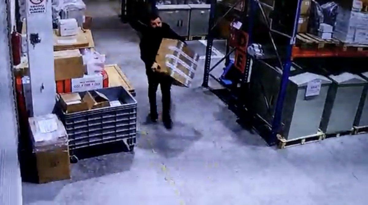 İSBAK’ta hırsızlık: Çalıştığı firmayı soydu