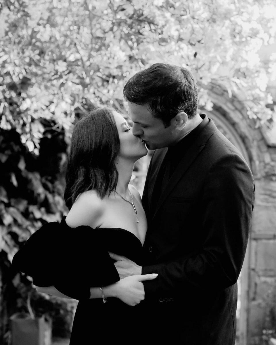 Yağmur Ün, 2 aylık hamile