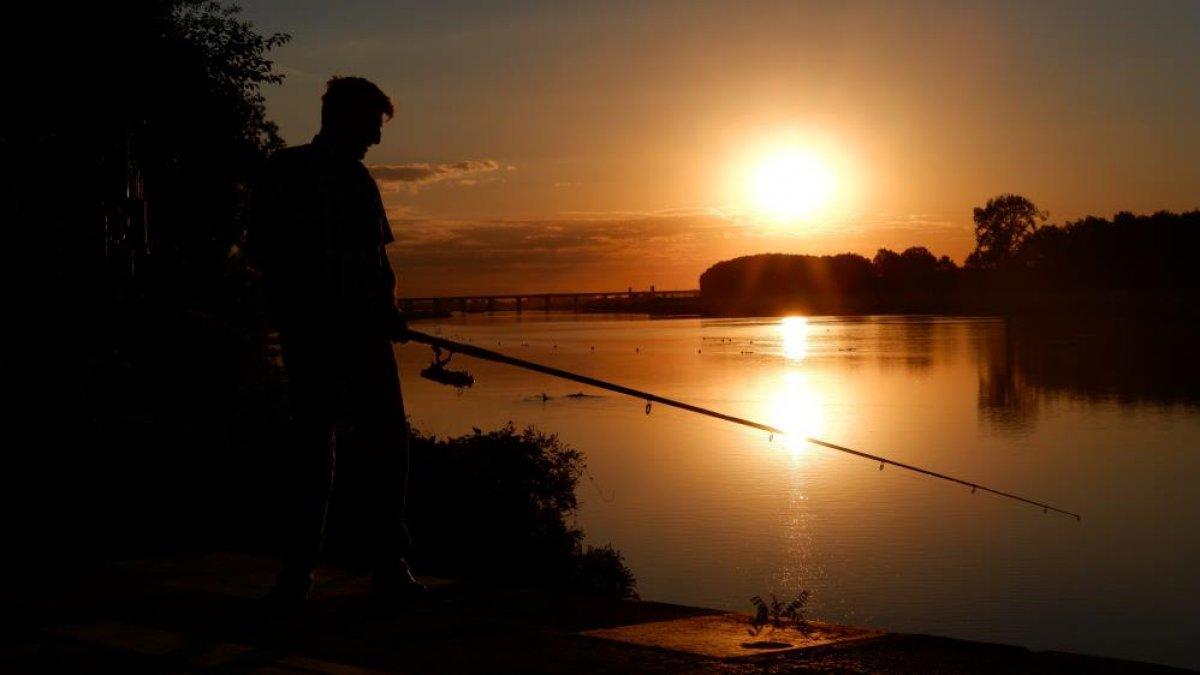 Meriç Nehri'nde gün batımında oluşan kartpostallık görüntüler hayran bıraktı