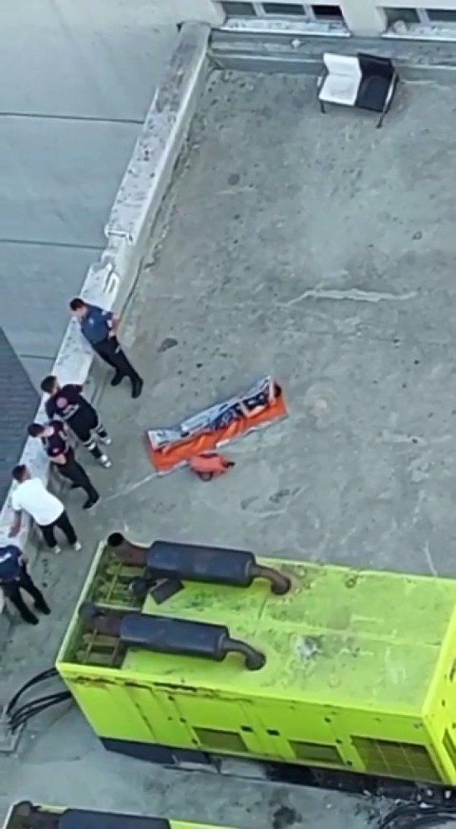 Esenyurt'ta alacaklısından kaçan şahıs 4'üncü kattan atladı