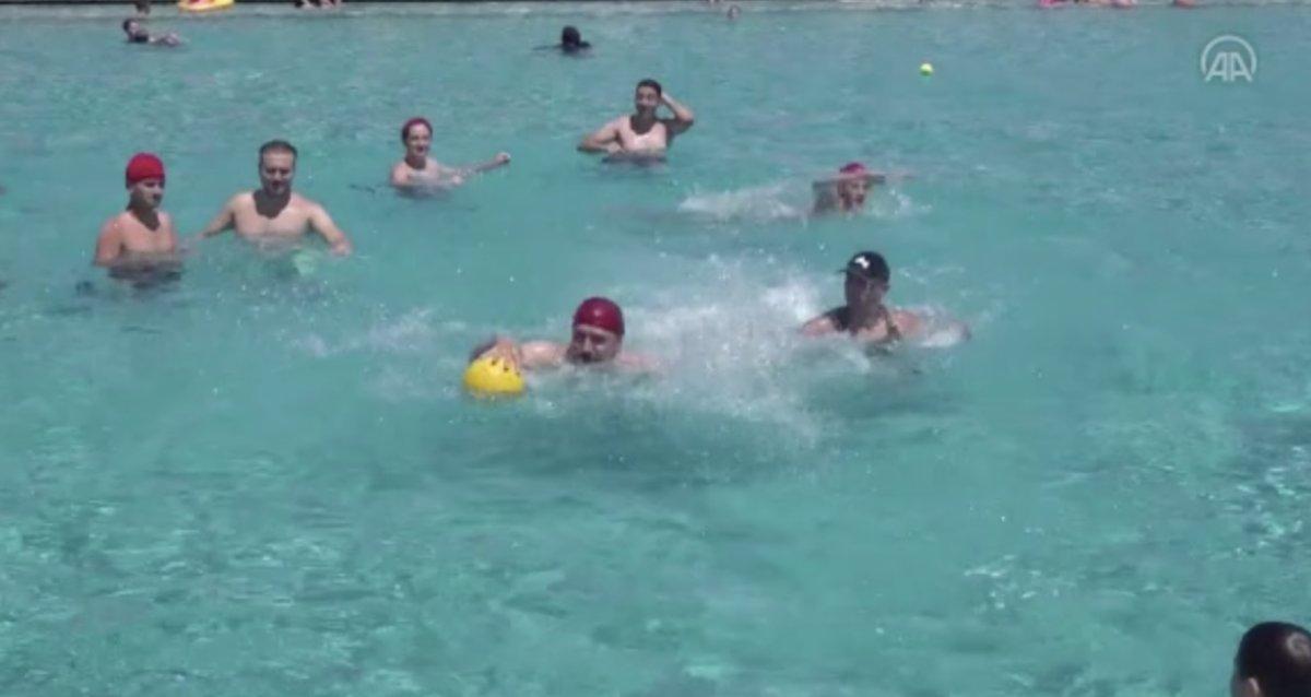 Antalya'da tatil yoğunluğu arttı