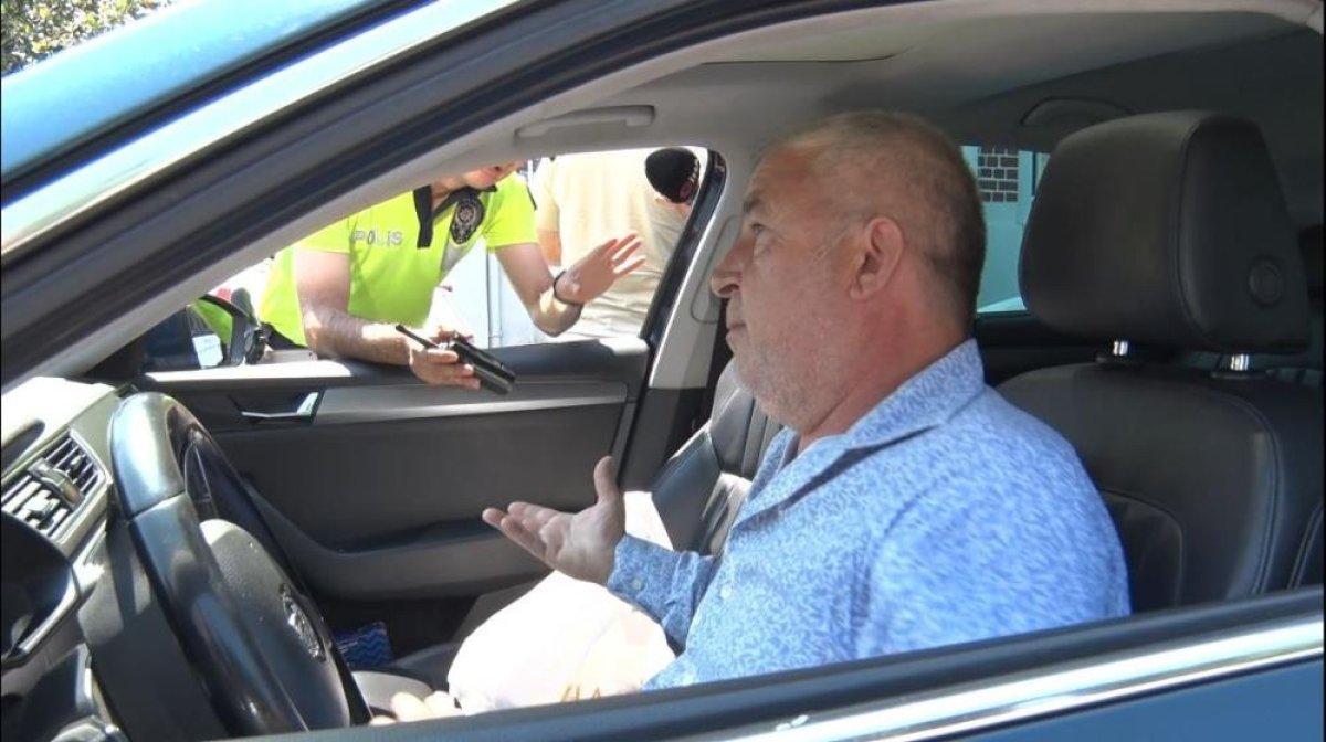 Şişli’deki denetimlerde ceza kesilen sürücü: Polis memurlarını çok seviyorum