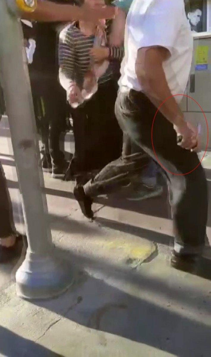 Esenyurt’ta boşanmak isteyen eşini kaçırmaya çalıştı