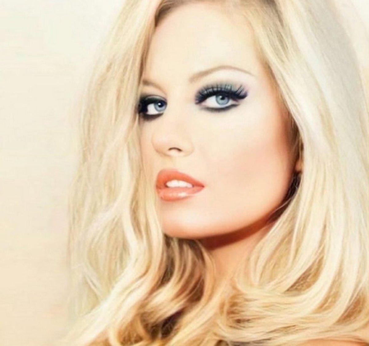 Emel Sayın: Bir zamanlar photoshop'a gerek yoktu