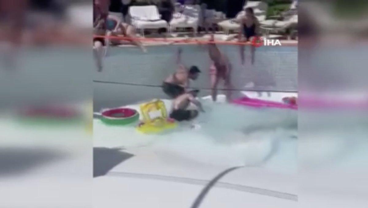 İsrail'de havuz partisinde felaket: 1 ölü