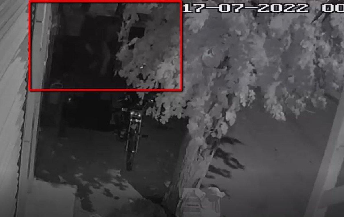 Gaziantep'te hırsızlık yaptıktan sonra araçlarını yıkadılar