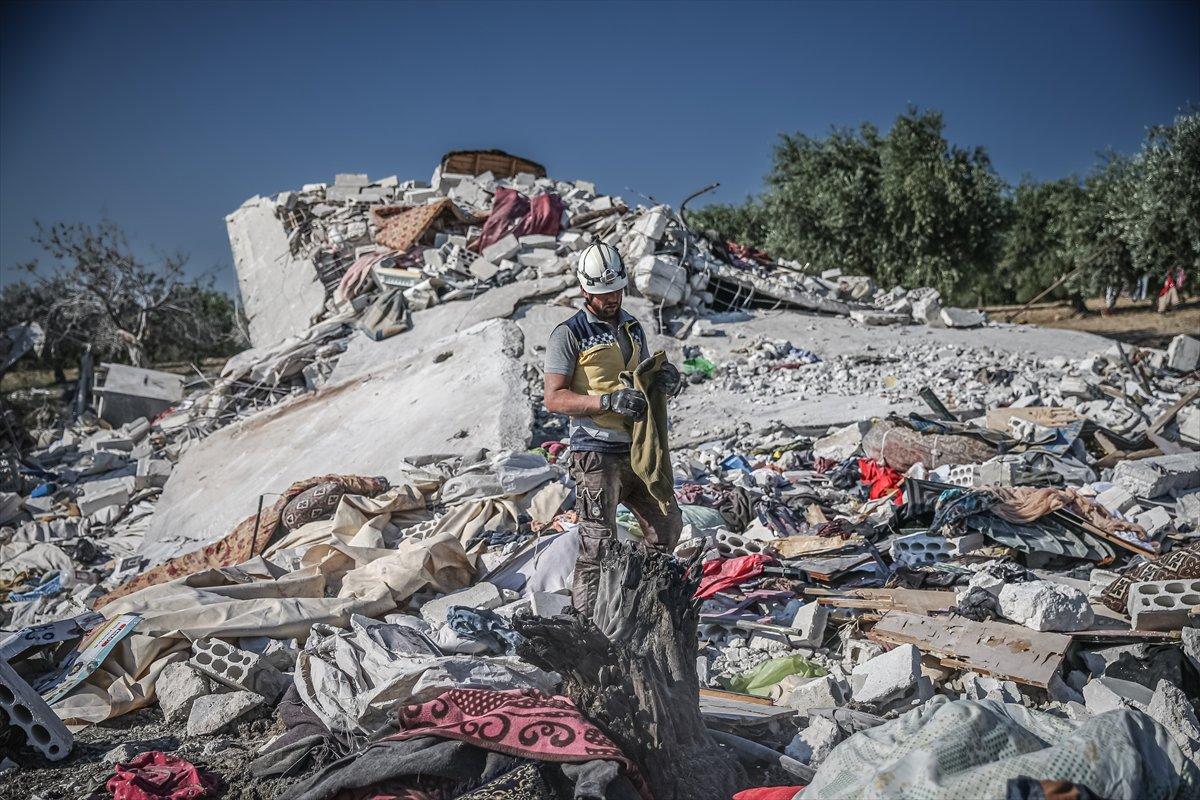 Rusya İdlib'e saldırdı: 5’i çocuk 7 sivil öldü