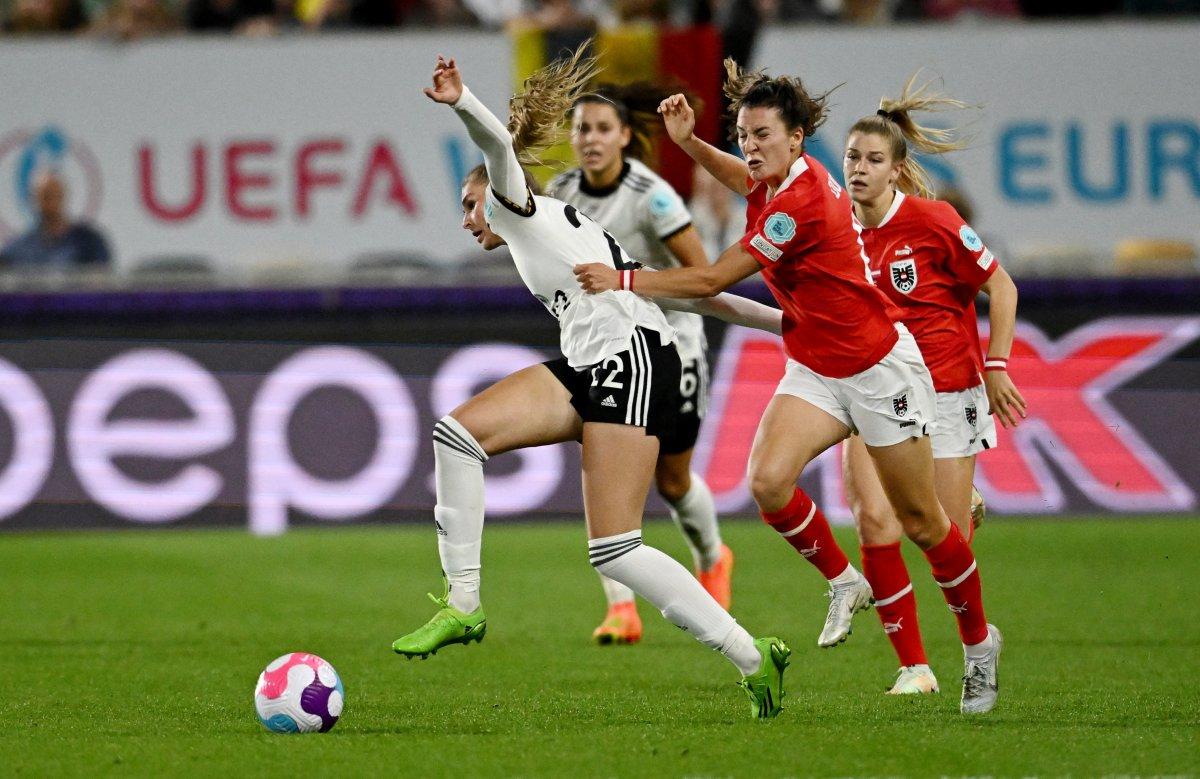 Avrupa Kadınlar Futbol Şampiyonası'nda Almanya yarı finalde