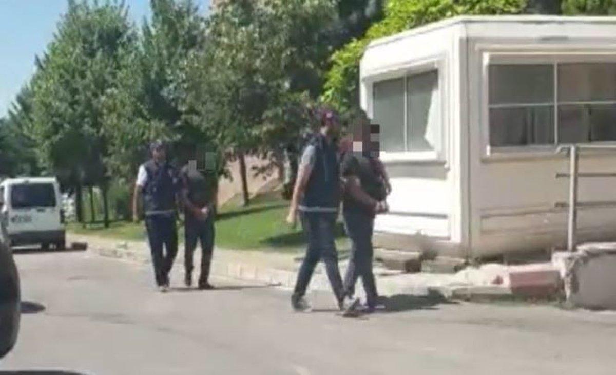 Gaziantep'te hırsızlık yaptıktan sonra araçlarını yıkadılar