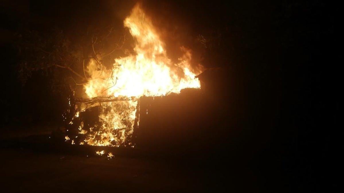 Kocaeli'de maytaplı oyun barakayı küle çevirdi