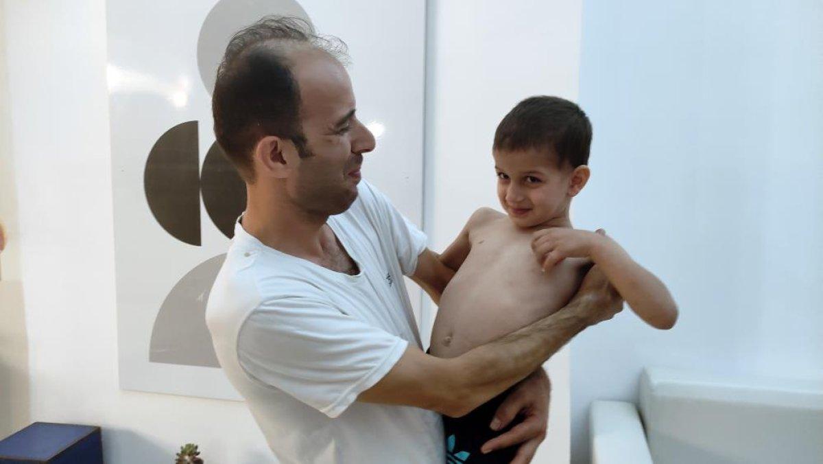 Antalya'da plajda kaybolan çocuk 2 saatin ardından otelde bulundu