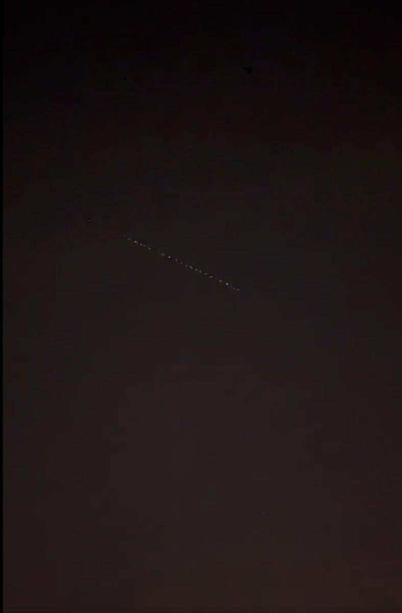 Elon Musk'ın Starlink uyduları Türkiye semalarında görüldü