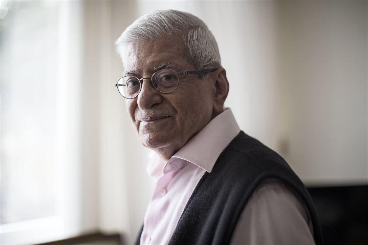 Rasim Özdenören hayatını kaybetti