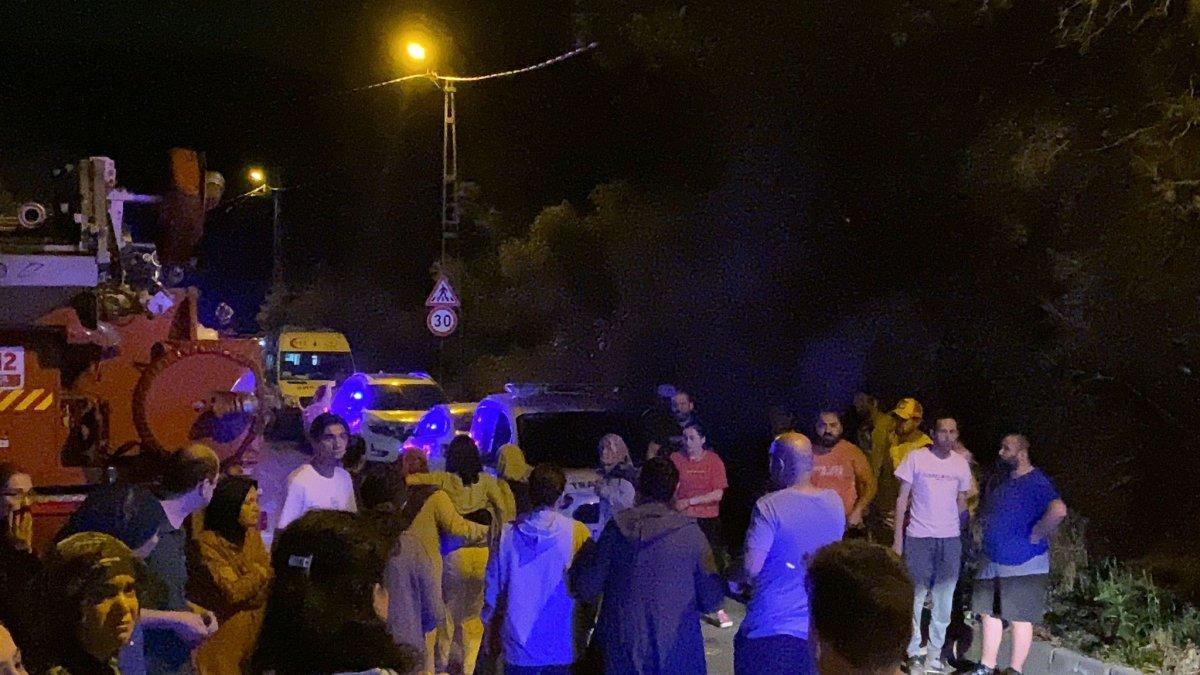 Sarıyer’de kamyon, gecekondunun üzerine uçtu: 4 yaralı