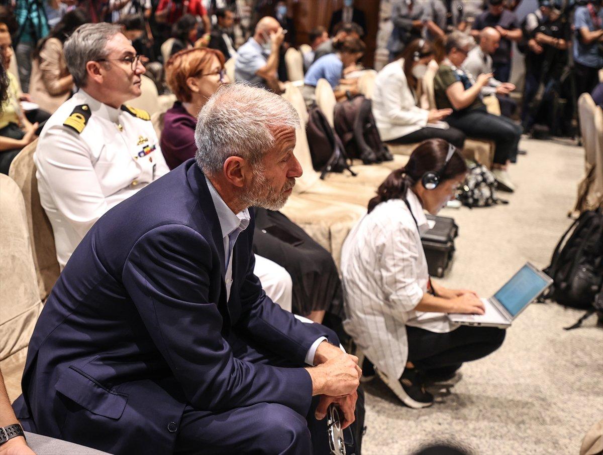 Rus milyarder Roman Abramovich de imza törenine katıldı