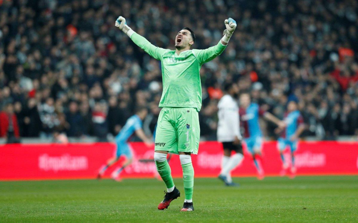 Uğurcan Çakır, Trabzonspor'da kalıyor