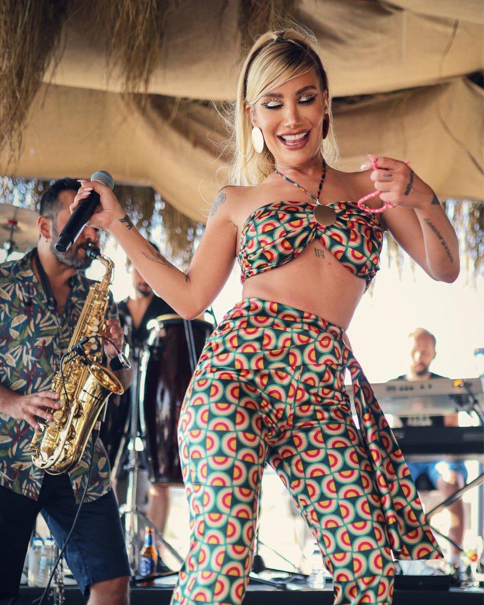 İrem Derici: Aşksızlıktan delireceğim