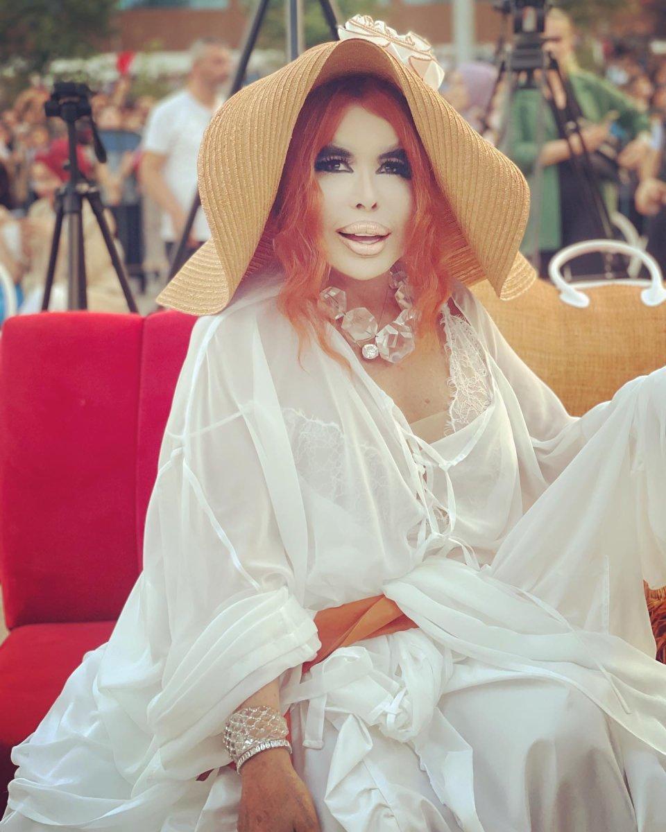 Bülent Ersoy'un yeni imajı