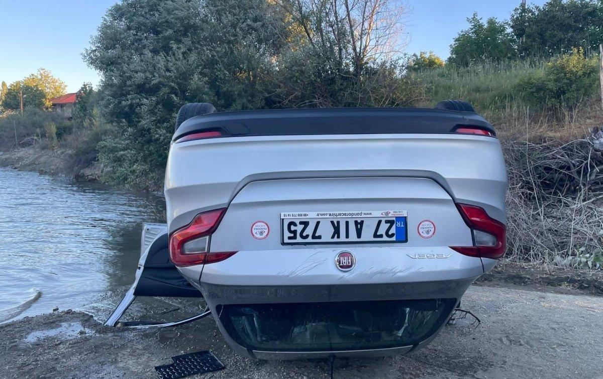 Kahramanmaraş'ta 2 asker, baraja uçan araçta can verdi