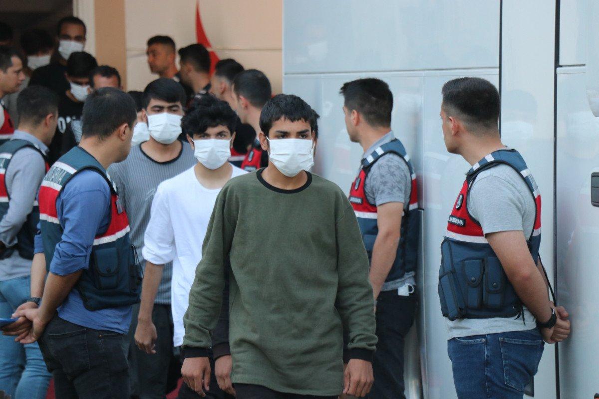 542 kaçak Afgan, ülkelerine gönderildi