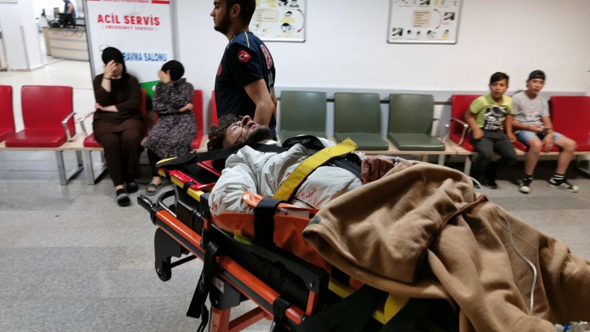 Aksaray'da otomobil ile motosiklet çarpıştı: 1 ağır yaralı