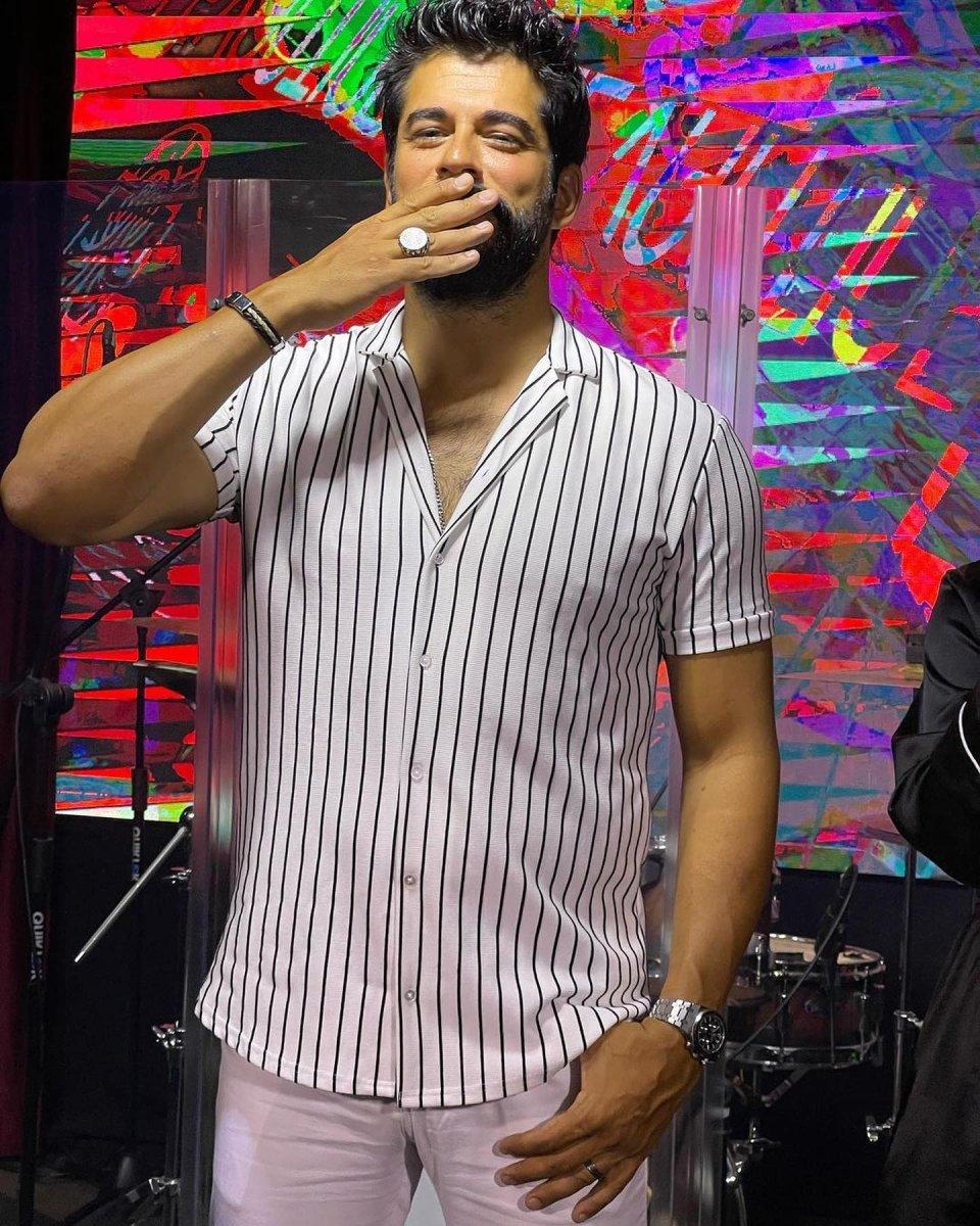 Burak Özçivit, Rusya’da izdiham yarattı