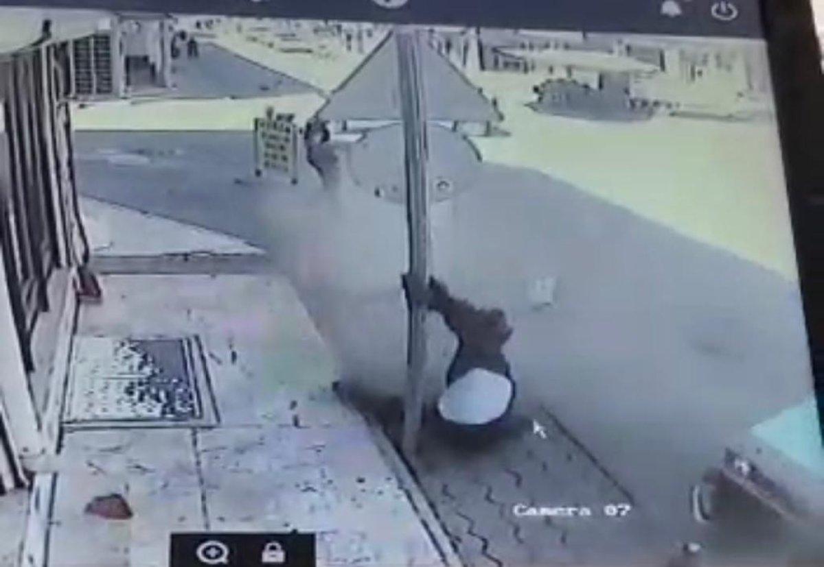 Eskişehir'de kaza yapan aracın çarptığı yaya metrelerce sürüklendi