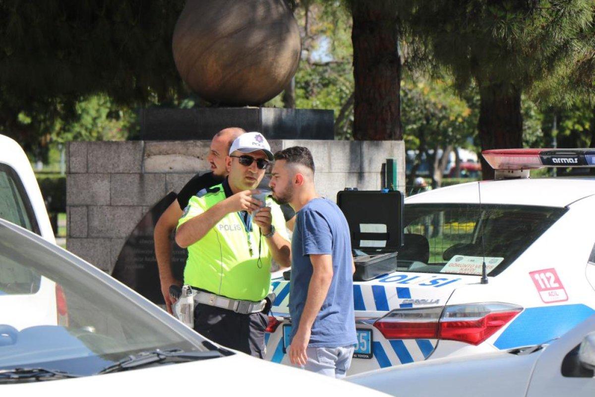 Samsun'da motosikletli kazazede kendisine çarpan sürücüyü sakinleştirdi