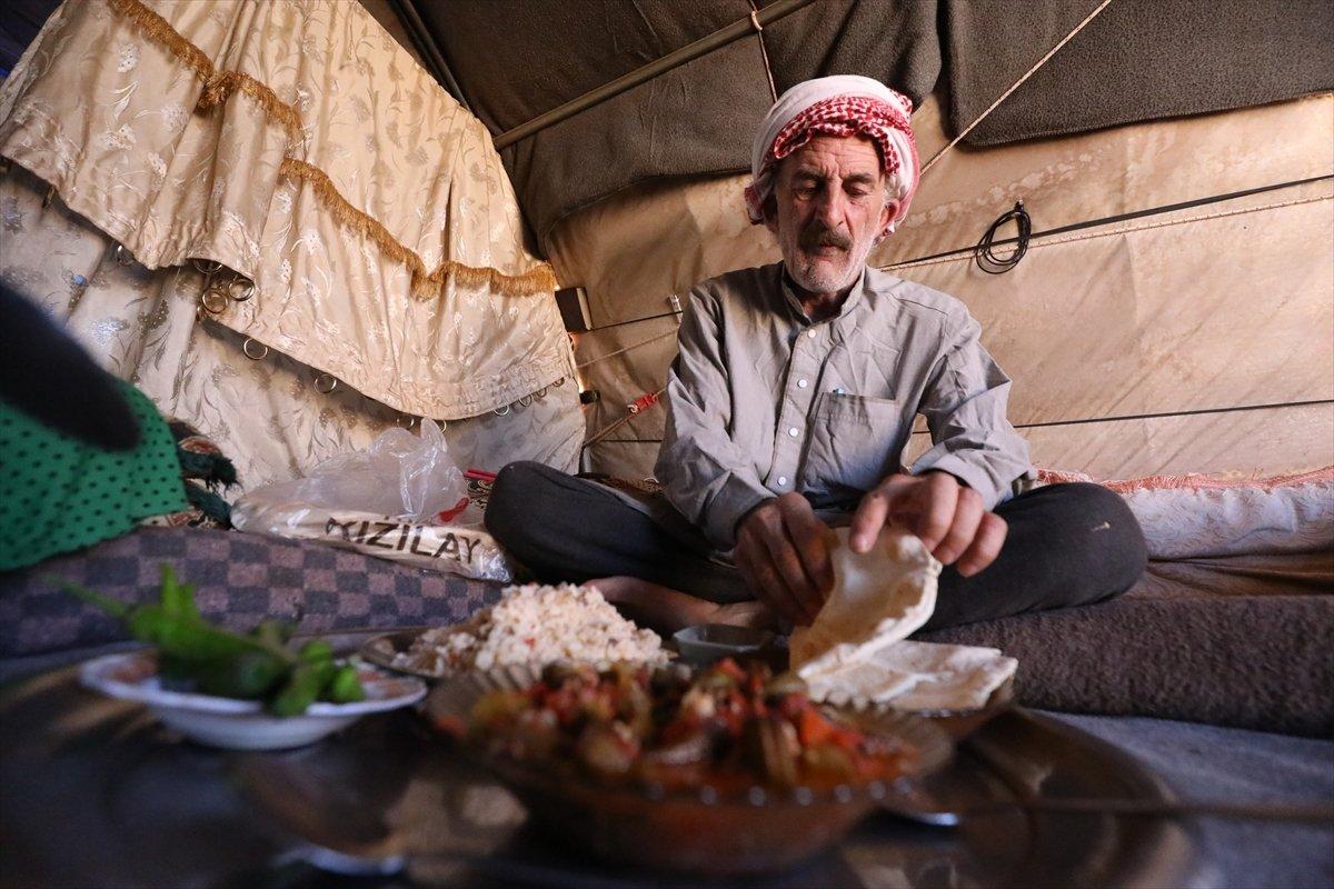 İdlib'de siviller kavurucu sıcaklardan olumsuz etkileniyor